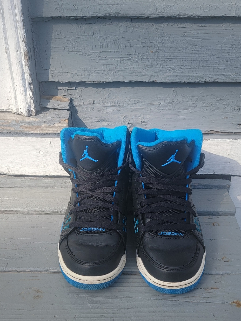 Jordan SC-3 Black Light Blue Size 8.5 Mens Sneakers Great Condition